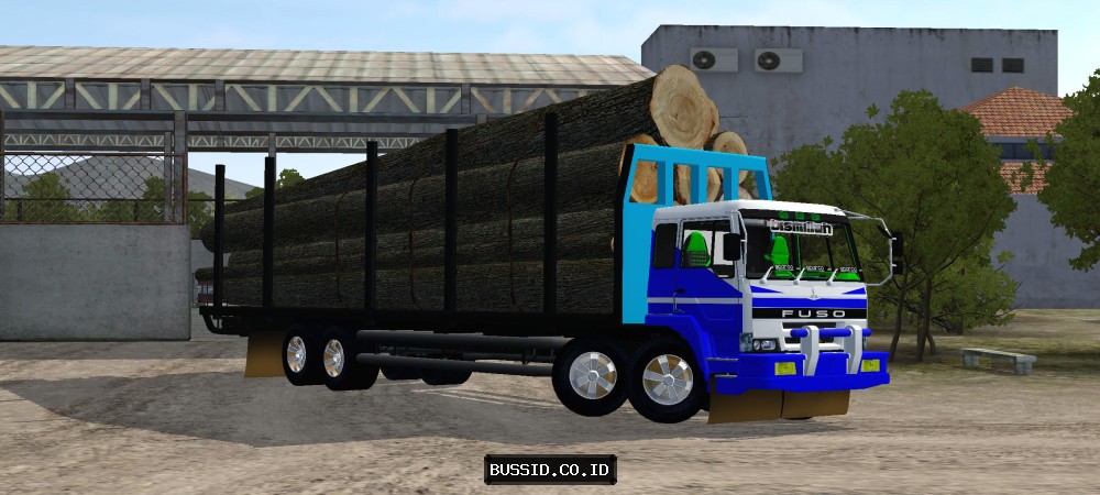Fuso TG Trinton Muat Kayu