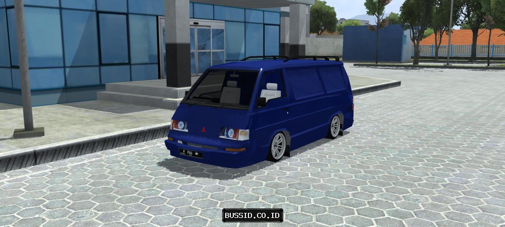 Mitsubishi L300 Van