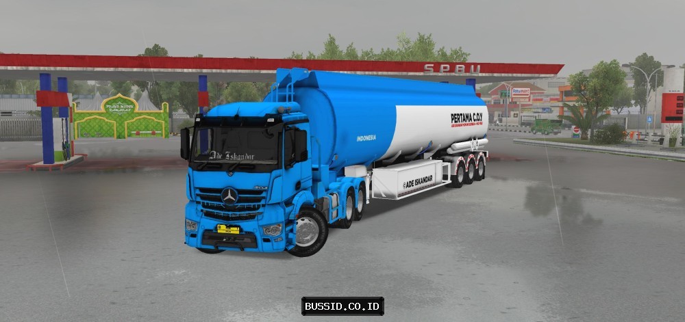 Mercedes Benz Actros 1863 Trailer Tangki