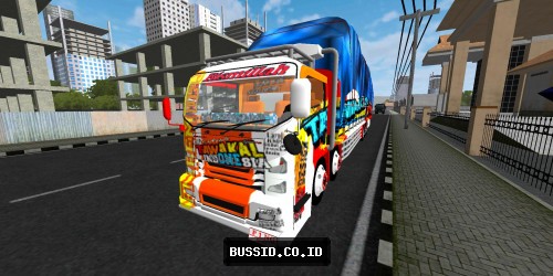 Isuzu Tronton